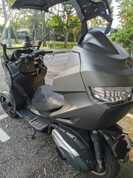AD400 rear.jpeg