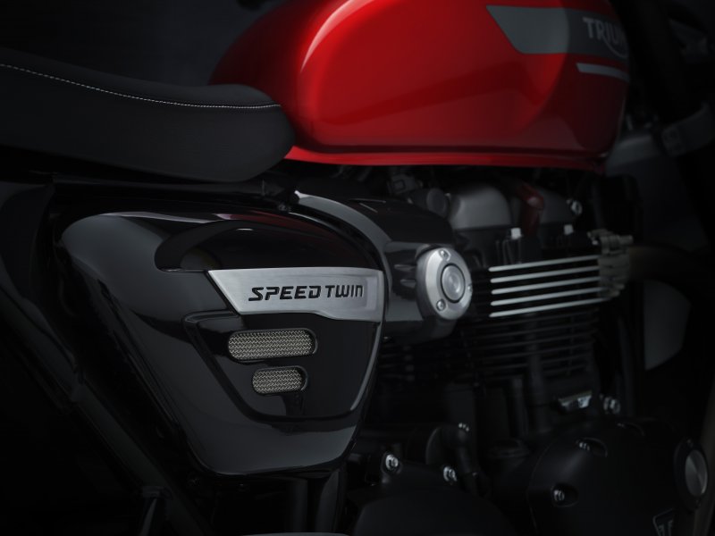 SpeedTwin_Details10.thumb.jpg.c89e5c5c98bbfb259b0cfc38d806251e.jpg