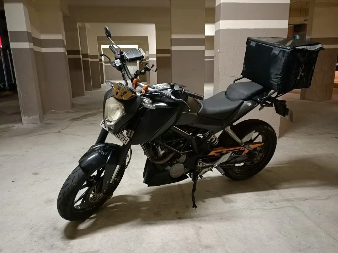 KTM Duke 200 (COE April 2025) Class 2B Motorcycles