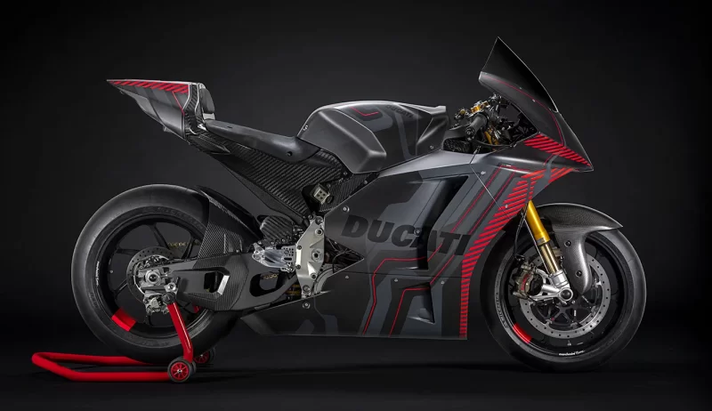 MotoE-editorial-img-wide-1330x768_1.thumb.webp.3fff726ec86e4bd0e3cd268c0e5b8132.webp