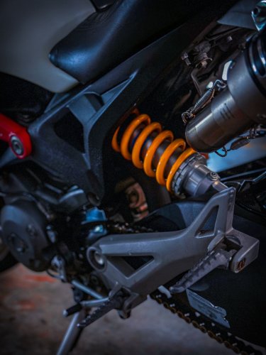 More information about "Ducati MONSTER M1100S (Limited Edition Model) Coe till Mar 2029 Road tax till 12 Aug 2024 Desmo done in Oct 2022 Mileage about 70k-80k  RFS : underutilized  Engine: 9.9/10 ( Great Condition)  Comes with original and sc project race use only.  Rear Fender"